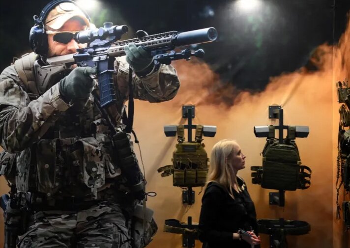 UK bans Israeli officials from major arms exhibition