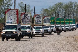 اعزام ۱۵۱۳ کامیون جهیزیه در آغاز کنگره هشت‌هزار شهید گیلان