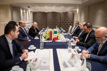 Laricani'den İran-Ermenistan kapsamlı stratejik işbirliği belgesinin önemine vurgu