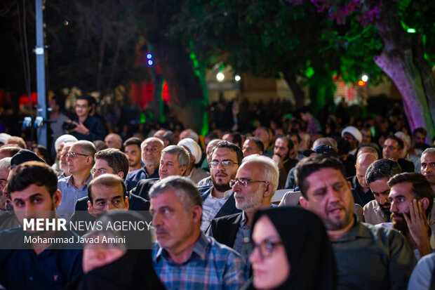 بیستمین آئین پاسداشت ادبیات جهاد و مقاومت در قزوین