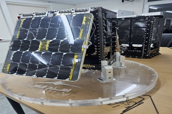 نمونه ارتقا یافته ماهواره کوثر رونمایی شد