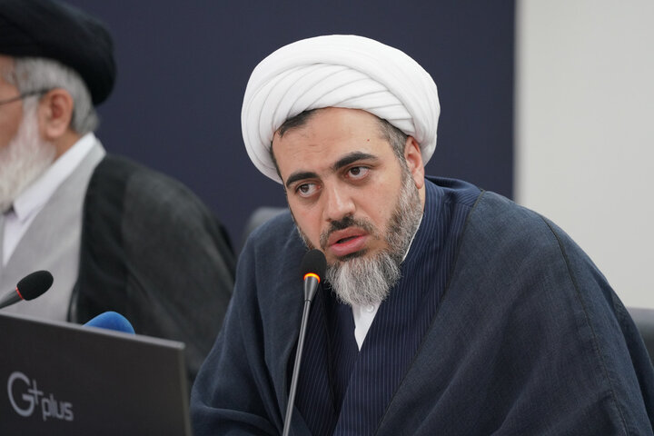 نقش نهاد نمایندگی رهبری در دانشگاهها در پیشگیری از انحرافات اخلاقی