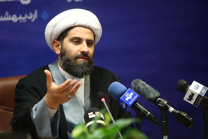واکنش رئیس سازمان دارالقرآن به اهانت کاندیدای کنگره آمریکا به قرآن