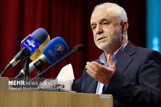 مراسم گرامیداشت شهیدان رجایی و باهنر 13