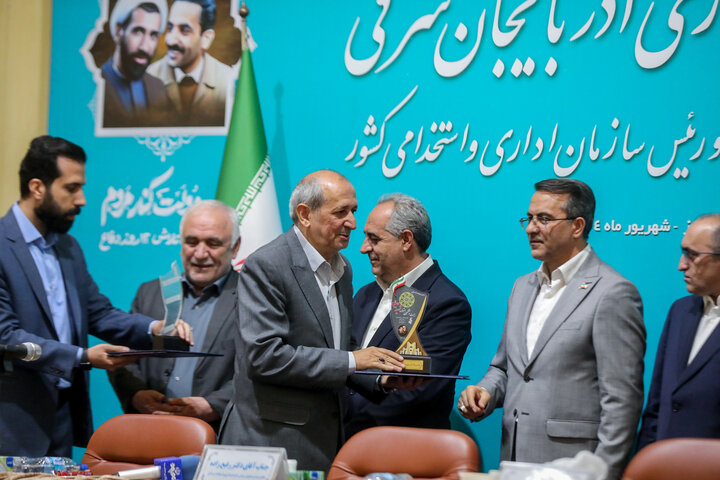 دستگاه های برتر آذربایجان شرقی در جشنواره شهید رجایی