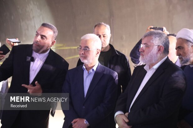 سفر اسکندر مومنی و محمدصادق معتمدیان به اسلامشهر