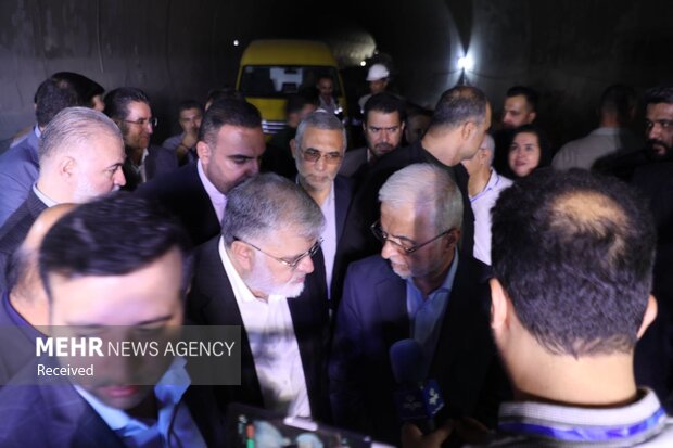 سفر اسکندر مومنی و محمدصادق معتمدیان به اسلامشهر