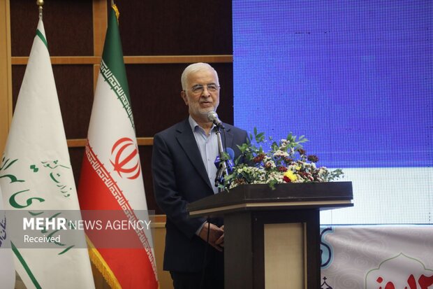 سفر اسکندر مومنی و محمدصادق معتمدیان به اسلامشهر