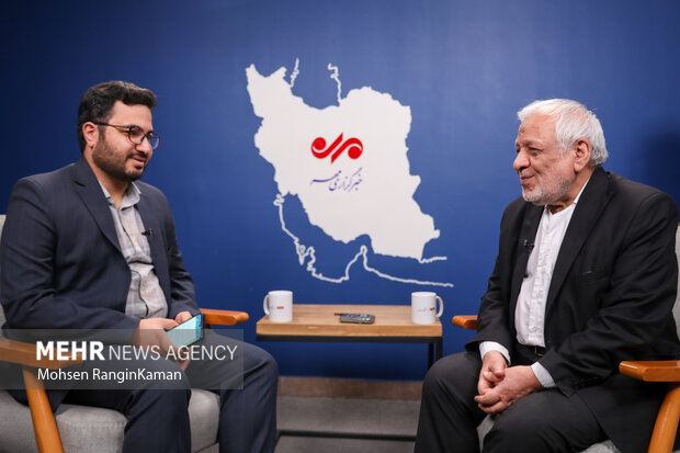 بازدید اسدالله بادامچیان از خبرگزاری مهر 10
