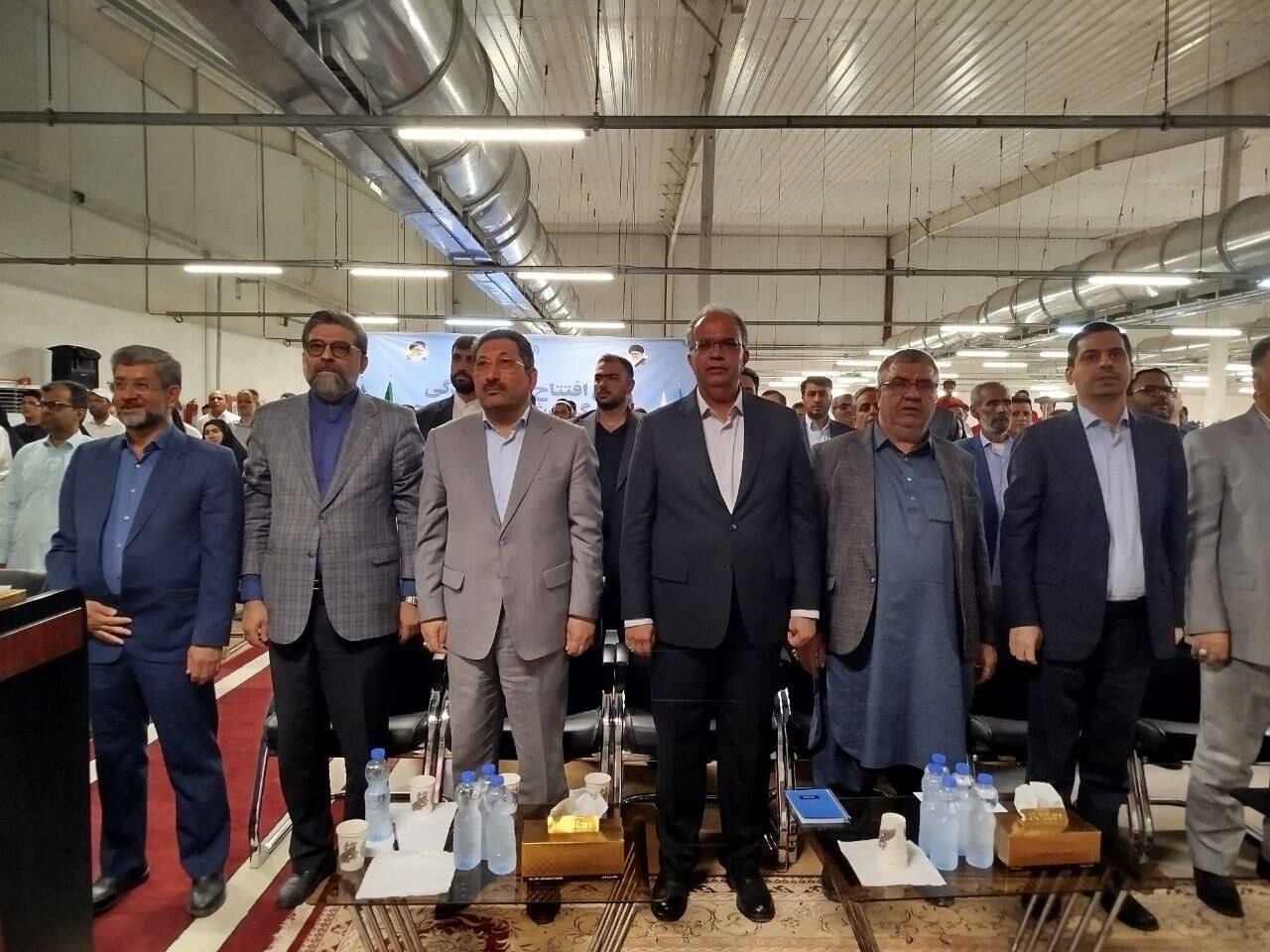 فرصت اشتغالزایی پایدار با افتتاح کارخانه بافندگی در ایرانشهر