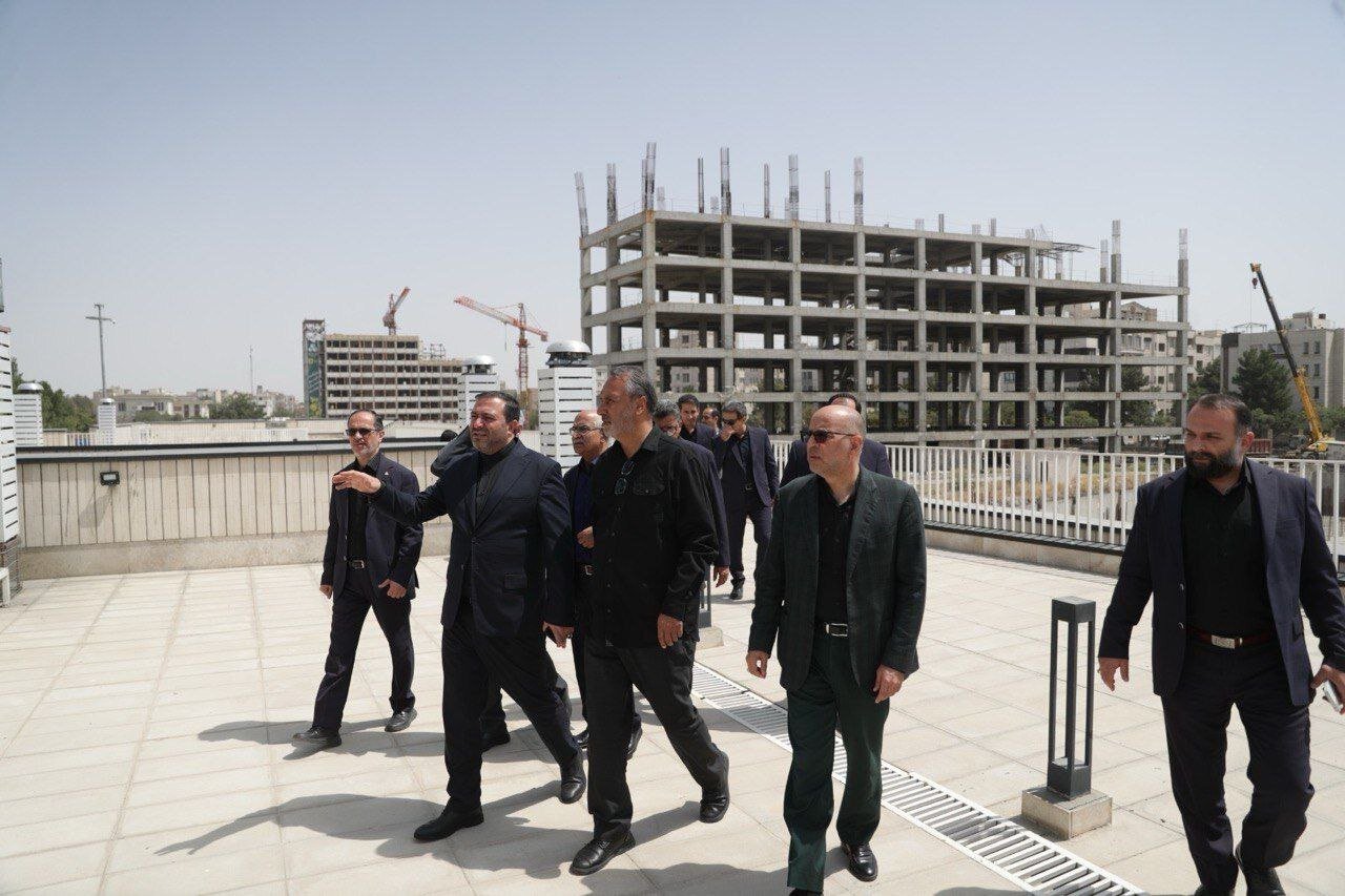 ضمانت ۱۰ ساله واحدهای مسکونی مشهد؛ شتاب بیشتر در ساخت مسکن ضروری است ضمانت ۱۰ ساله واحدهای مسکونی مشهد؛ شتاب بیشتر در ساخت مسکن ضروری است