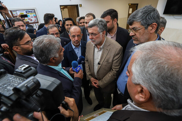 سفر وزیر بهداشت به یزد
