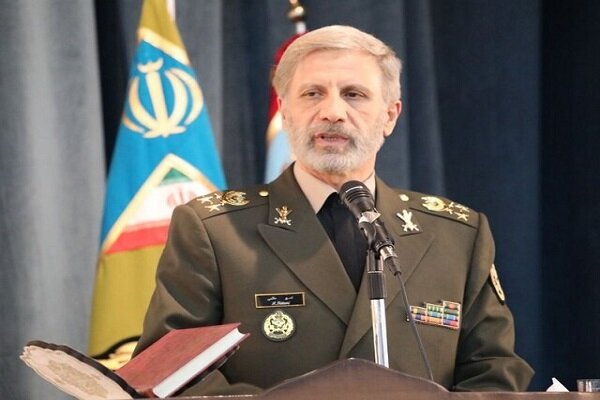 قائد الجيش الايراني: كنا على علم بمخطط الأعداء في الاحداث الاخيرة..نرصد تحركهم ليل نهار وجاهزون للرد