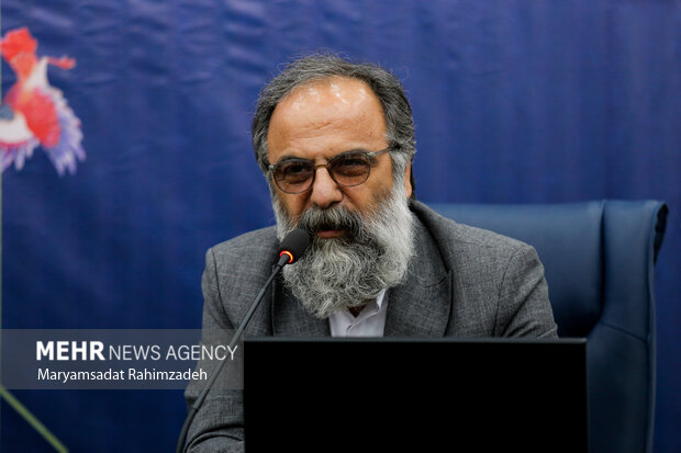 محسن محمدی مشاور مدیرعامل گروه رسانه‌ای مهر در پانزدهمین نشست مدیران استانی خبرگزاری مهر - شیراز