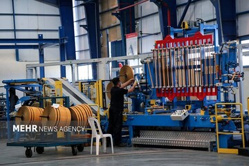 میزان برق تحویلی به صنایع کشور ۱۰ درصد افزایش یافت