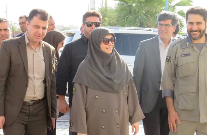 انصاری از پروژه فنس کشی کریدور یوزپلنگ بازدید کرد