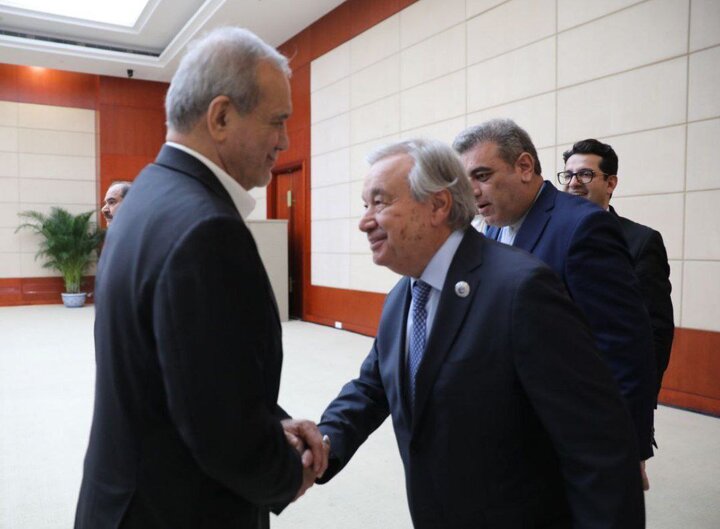 Pezeşkiyan, BM Genel Sekreteri Guterres ile görüştü Pezeşkiyan, BM Genel Sekreteri Guterres ile görüştü