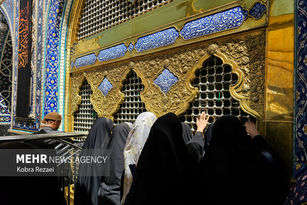 حرم مطهر رضوی در روز شهادت امام حسن عسکری(ع)