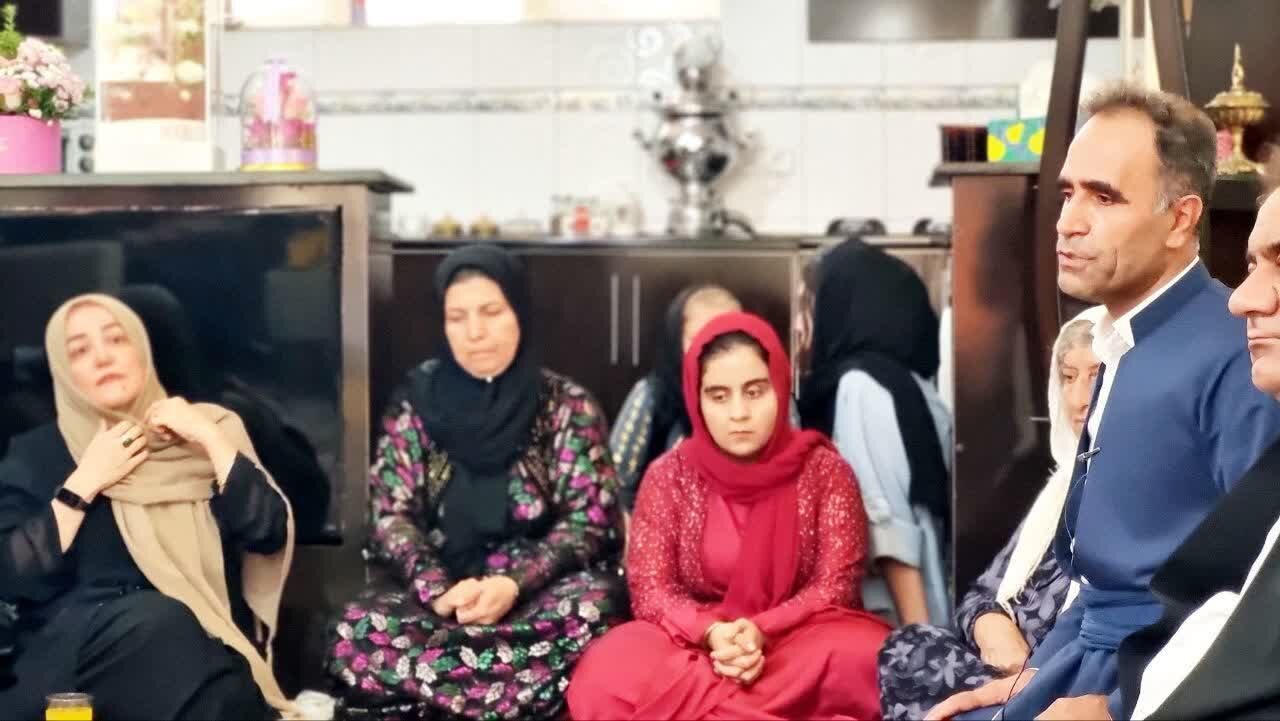 از تاریکی تا روشنایی؛ روایت موفقیت دختر نابینای پاوه‌ای در کنکورسراسری