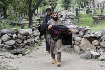 Afganistan'daki depremde can kaybı sayısı 900'e çıktı