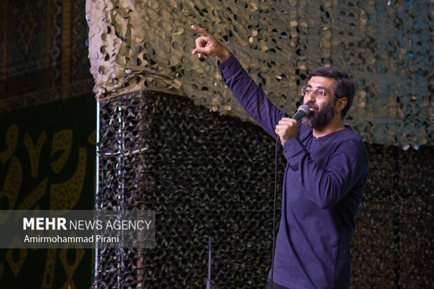 جشن آغاز امامت امام زمان(عج) در مسجد مقدس جمکران