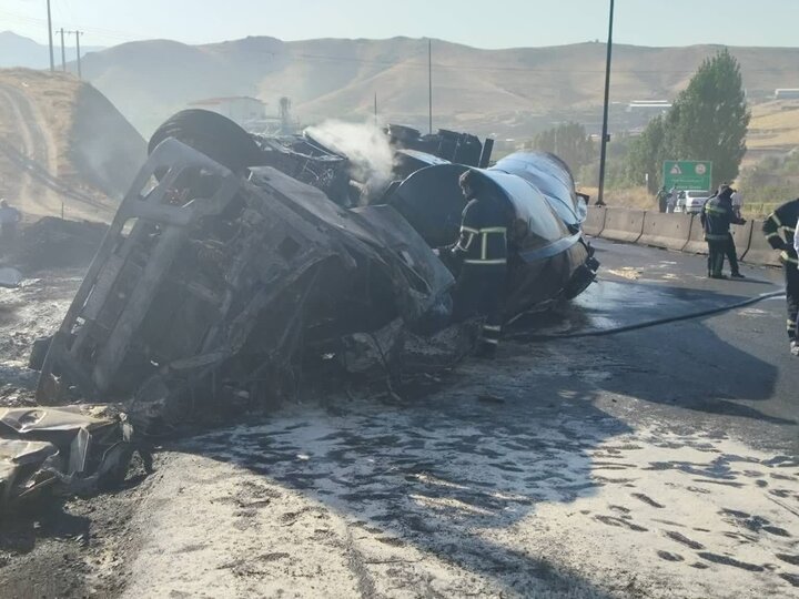 واژگونی تانکر سوخت در محور مریوان–سنندج یک کشته برجا گذاشت