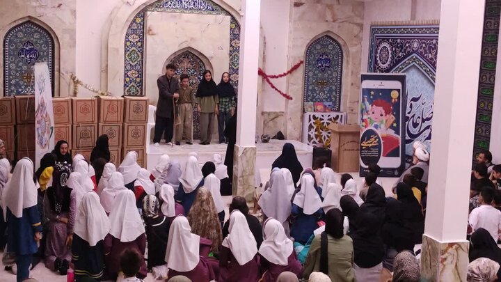 توزیع بیش از دو هزار بسته لوازمالتحریر میان دانشآموزان نیازمند