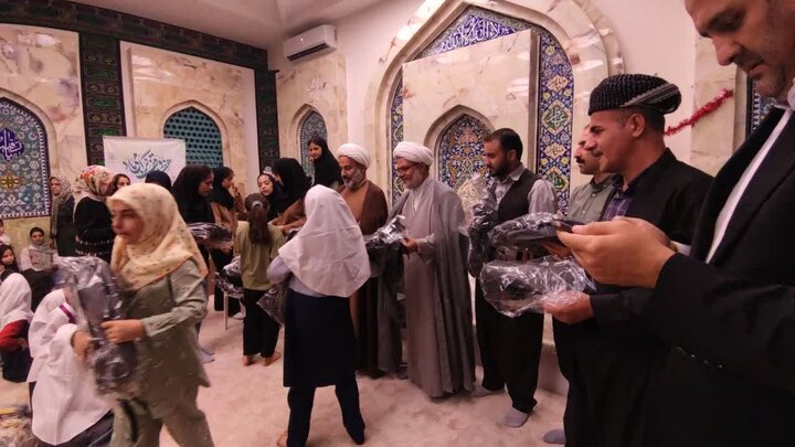 توزیع بیش از دو هزار بسته لوازمالتحریر میان دانشآموزان نیازمند