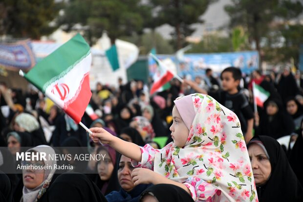اجتماع مردمی عید بیعت در بیرجند