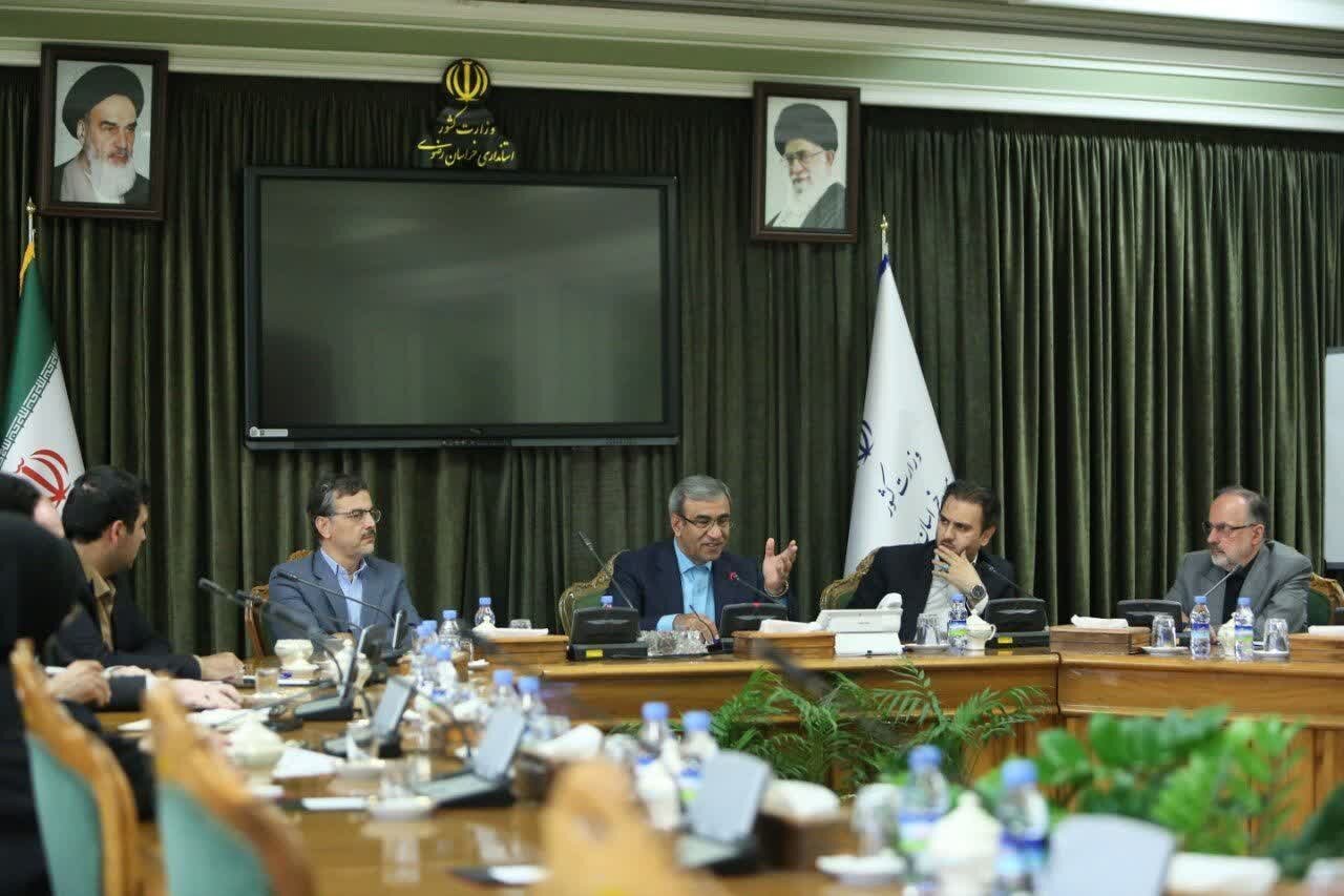 مشهد میزبان همایش دیپلماتیک سفرا و استانداران شمال شرق کشور مشهد میزبان همایش دیپلماتیک سفرا و استانداران شمال شرق کشور