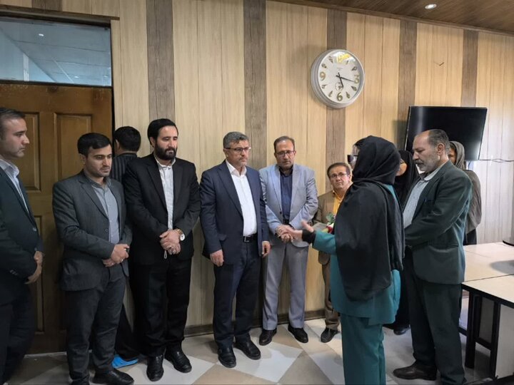 آزادی زن زندانی پس از ۱۱ سال با پیگیری دادستان یاسوج و کمک خیران آزادی زن زندانی پس از ۱۱ سال با پیگیری دادستان یاسوج و کمک خیران