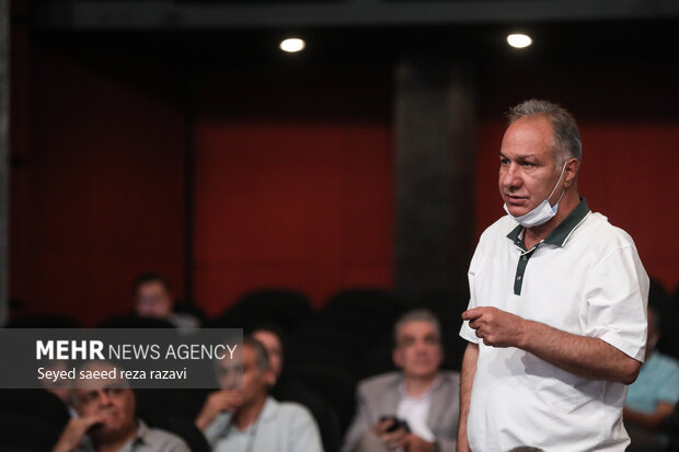 مجمع عمومی انجمن نویسندگان، خبرنگاران و عکاسان ورزشی 8