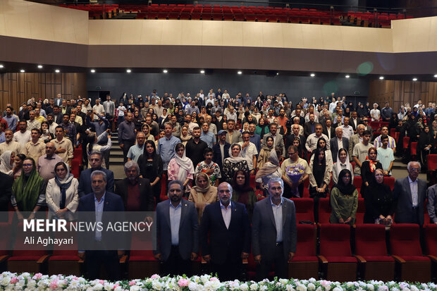 آیین نکوداشت نامداران فرهنگ و هنر آذربایجان غربی در ارومیه