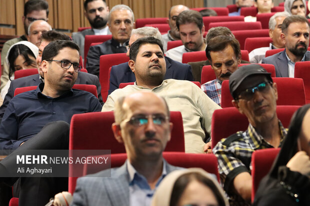 آیین نکوداشت نامداران فرهنگ و هنر آذربایجان غربی در ارومیه