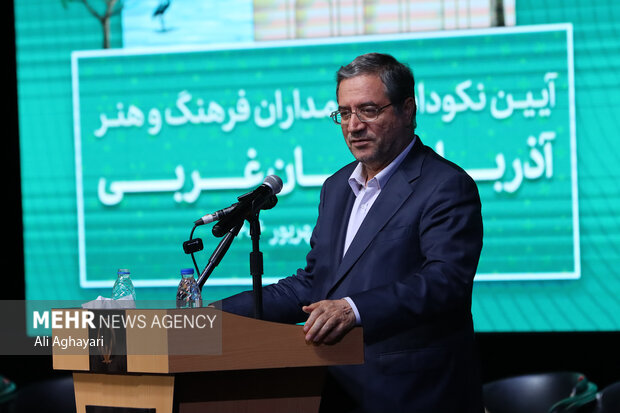 آیین نکوداشت نامداران فرهنگ و هنر آذربایجان غربی در ارومیه