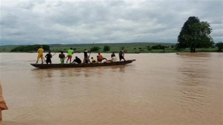 غرق یک قایق در نیجریه، ۳۱ کشته برجای گذاشت