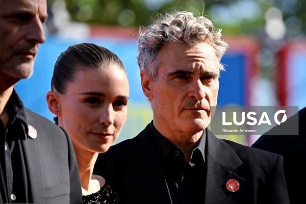 صدای کودک شهید فلسطینی ونیز را به لرزه درآورد؛ تشویق ۲۲ دقیقهای