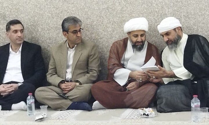 هفته وحدت نماد انسجام اسلامی و همدلی ملی است هفته وحدت نماد انسجام اسلامی و همدلی ملی است