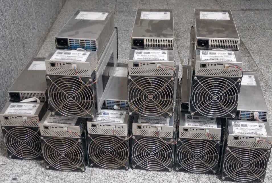 قاچاقچی ماینر بیش از ۸ میلیارد ریال در گیلان محکوم شد قاچاقچی ماینر بیش از ۸ میلیارد ریال در گیلان محکوم شد