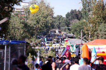 İran'da Hz. Peygamber'in (s.a.v) doğum yıldönümü münasebetiyle büyük etkinlik