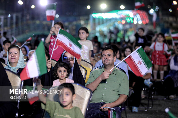 جشن بزرگ «ایران عزیز» 18