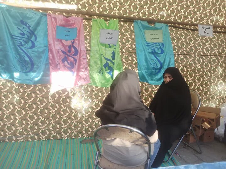 نور خدمت در سنندج؛ مشاوره و همراهی خادمان حوزه علمیه خواهران کامیاران