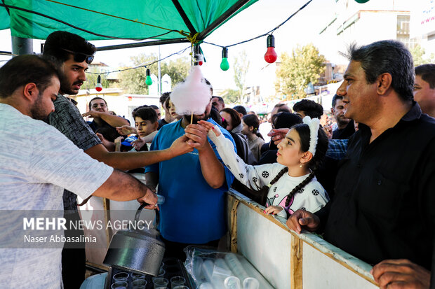 جشن مهمانی امت احمد(ص) در سنندج