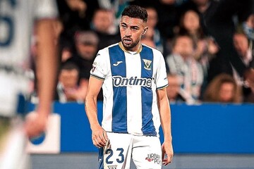 تست پزشکی انجام شد؛ بازیکن سابق بارسلونا به استقلال نزدیکتر شد