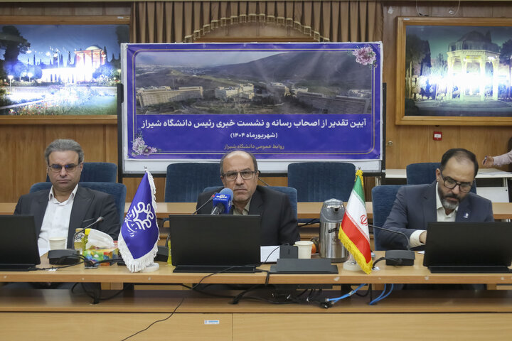 اختصاص ۶۰ درصد پایاننامههای دانشجویی به سمت حل مشکلات کشور اختصاص ۶۰ درصد پایاننامههای دانشجویی به سمت حل مشکلات کشور