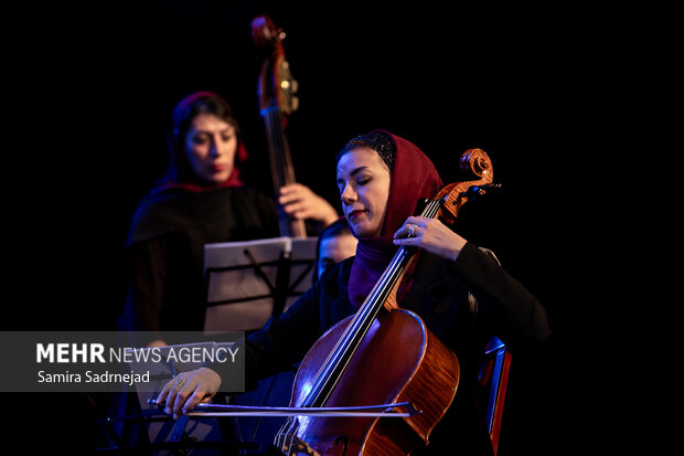 کنسرت حمید حامی و ارکستر نوای آفتاب