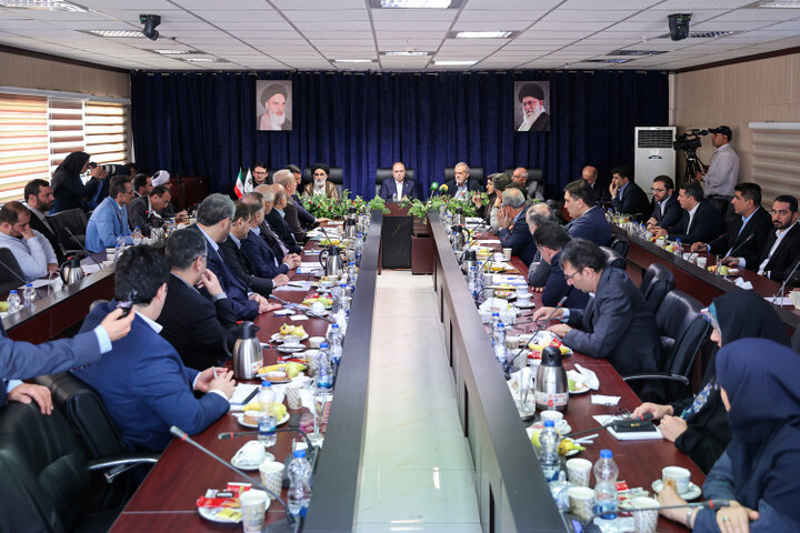 پزشکیان: وزارت کشاورزی یکی از بزرگترین مصرفکنندگان ارز دولتی است پزشکیان: وزارت کشاورزی یکی از بزرگترین مصرفکنندگان ارز دولتی است
