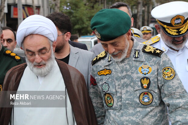 افتتاح پروژه تقاطع غیر هم سطح شهدای نیروی دریایی با حضور امیر سیاری