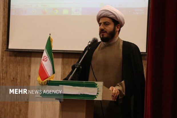 رهبان:تقویت آموزشهای تخصصی قرآنی اولویت تبلیغات اسلامی گیلان است