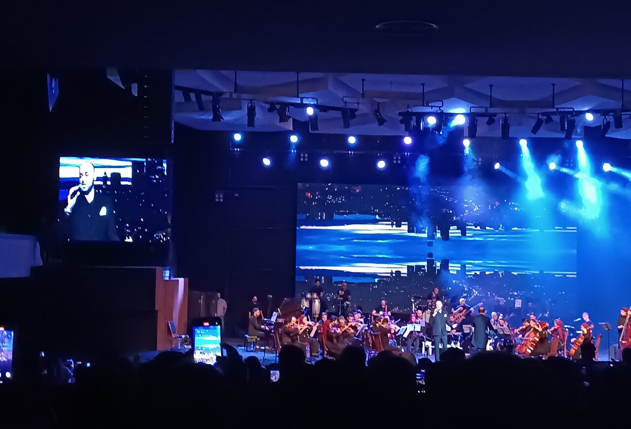 برگزاری کنسرت حامی با یاد بابک و بامداد بیات؛ مهتاب با شب راه نیومد
